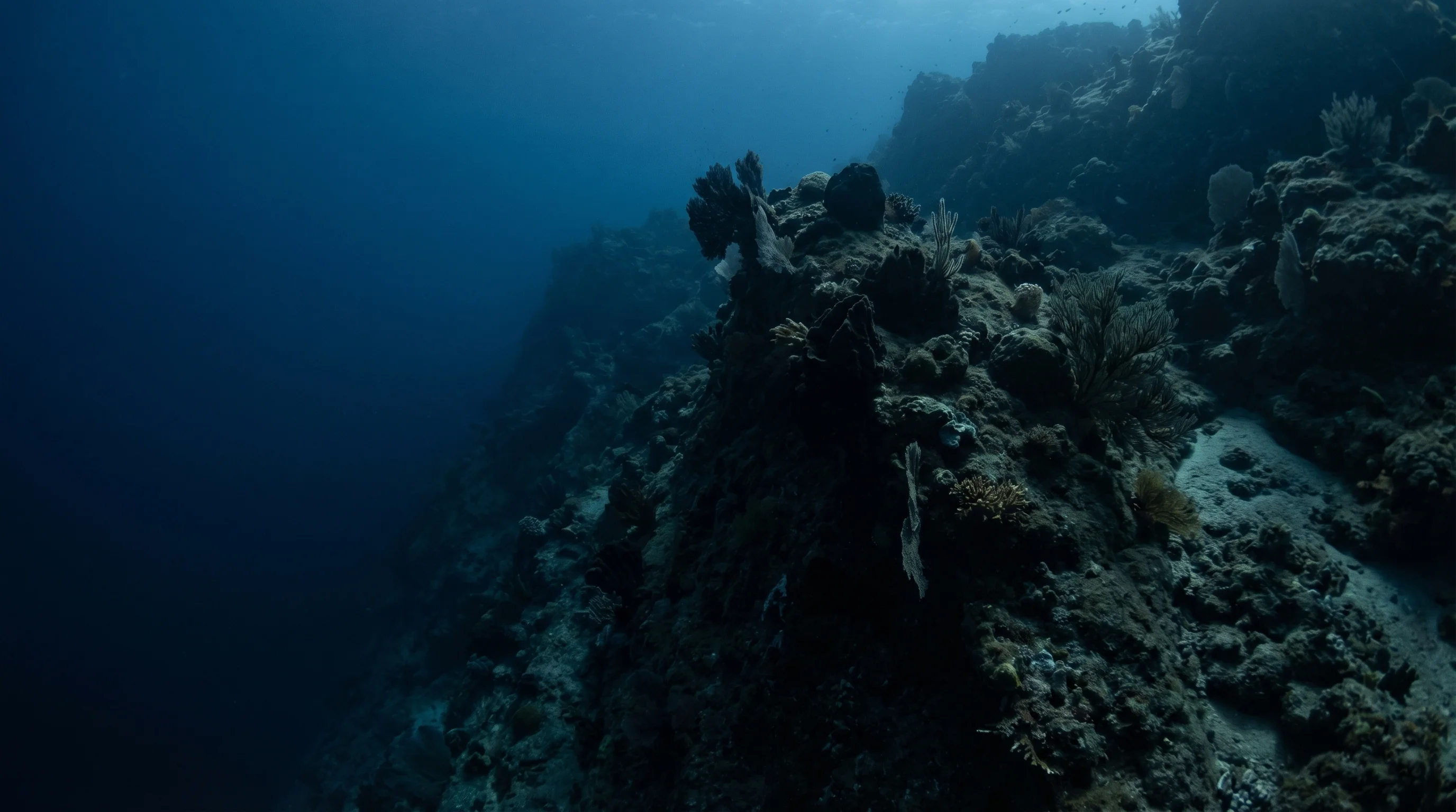 Dive site in Ios